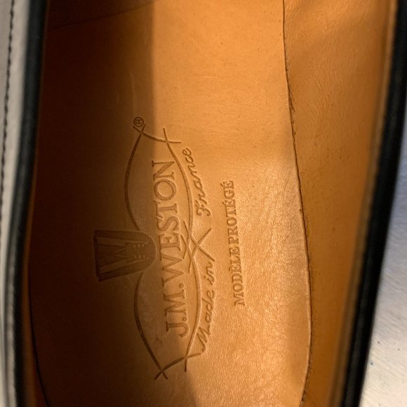 J.M. Weston men's size 8 mocassin - Picture 5 of 12